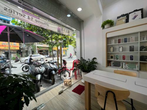 Siêu phẩm nhà đẹp 4 tầng, hẻm thông thoáng, Q10 trung tâm, DTSD 84m2.  Chưa bao giờ là lúc tốt để sở hữu!